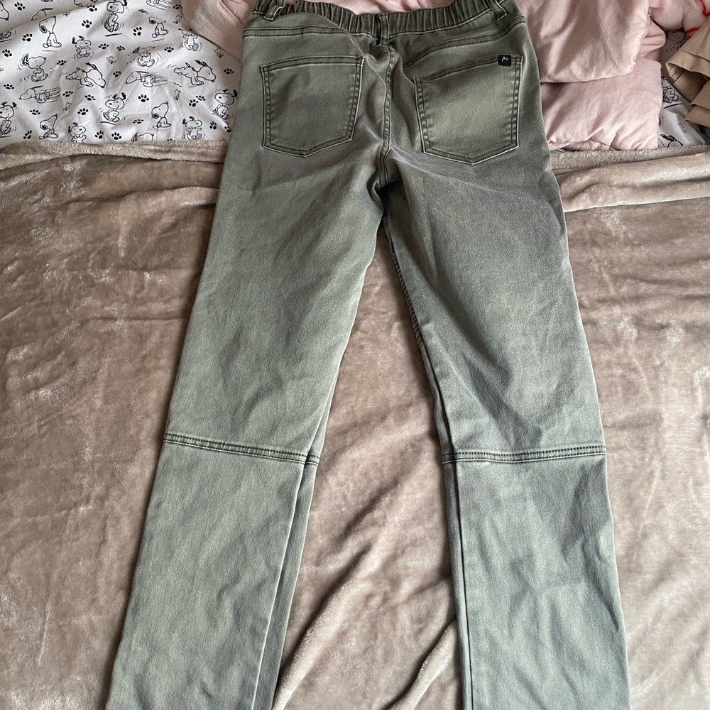 Green Motto Jeans